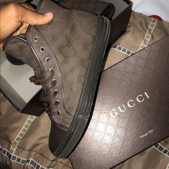 Gucci Other - Gucci canvas size 11